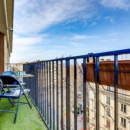 Lumineux Avec Balcon Lejlighed